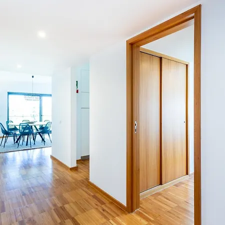 Fábrica - Meia Flat T2 * Lagos
