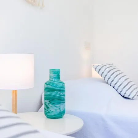 Fabrica - Meia Flat T2 Apartment Lagos