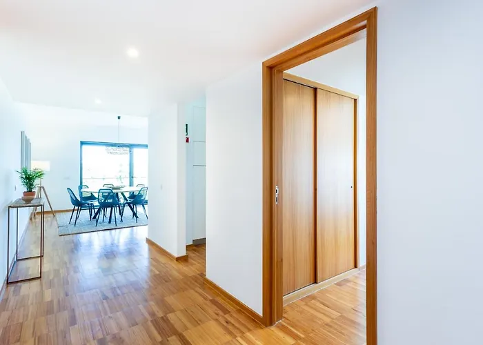 Fábrica - Meia Flat T2 * Lagos